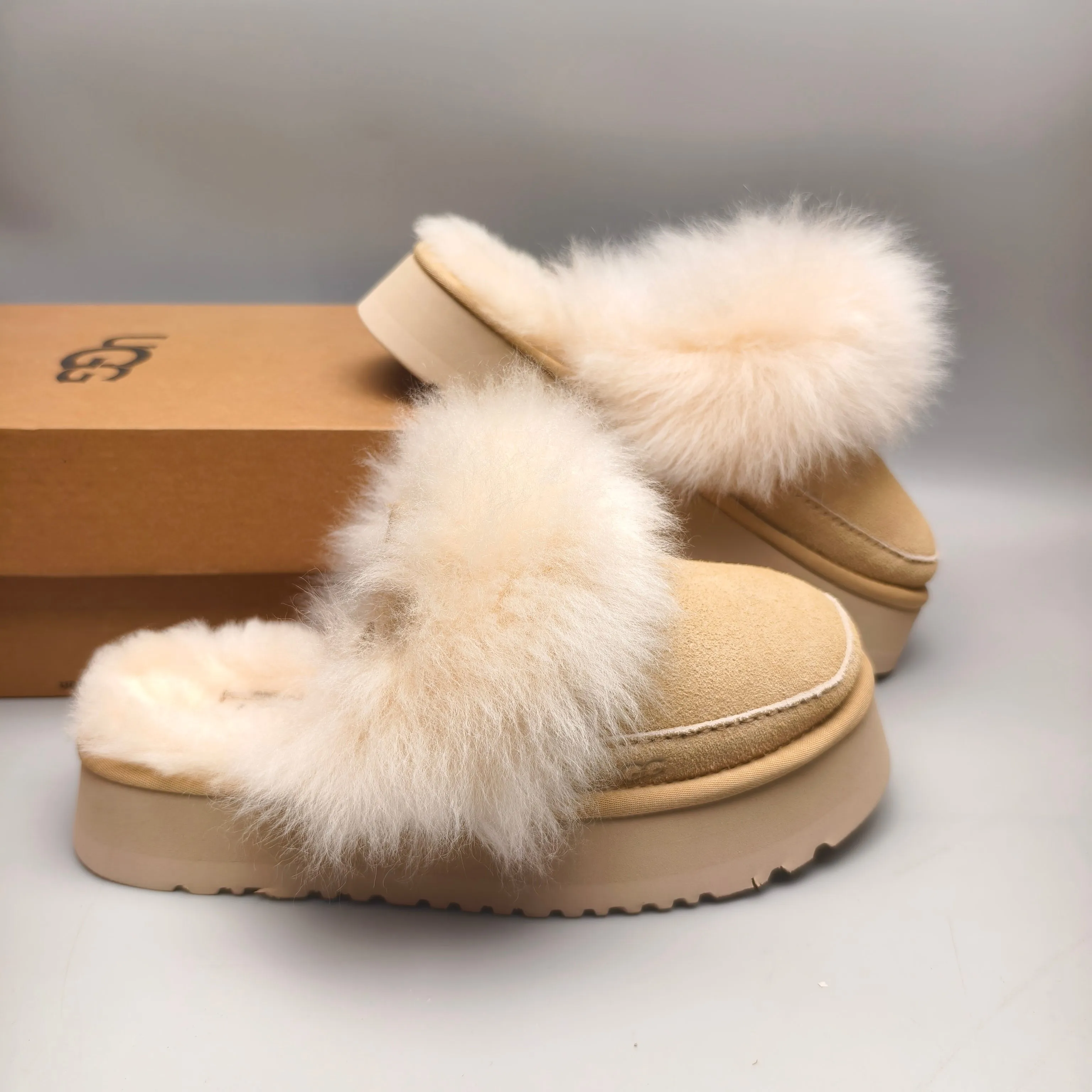 💰520 UGG sheepskin all-in-one snow boots for women 3930 fur top slip-ons Color: sand light blue maroon Size: 35-41